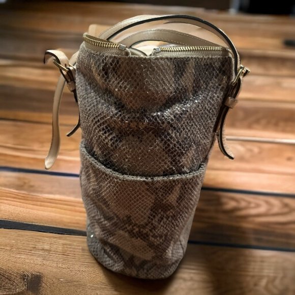 MK Soft stylish shoulder bag bag with side pockets - Picture 9 of 14